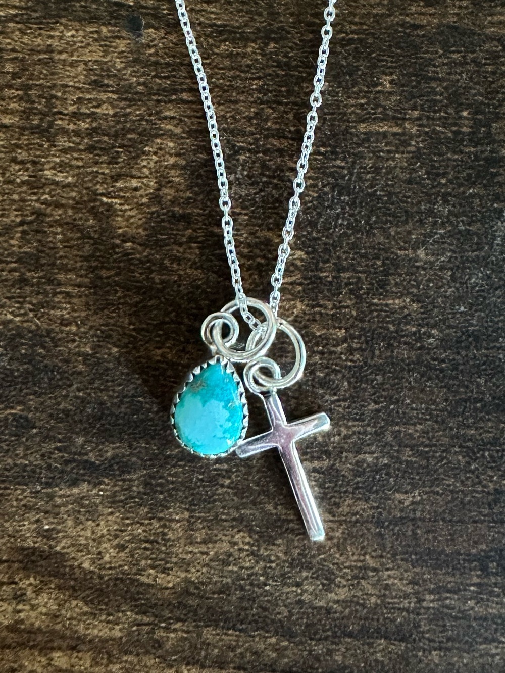Whitewater turquoise necklace with cross charm - Picture 2 of 3